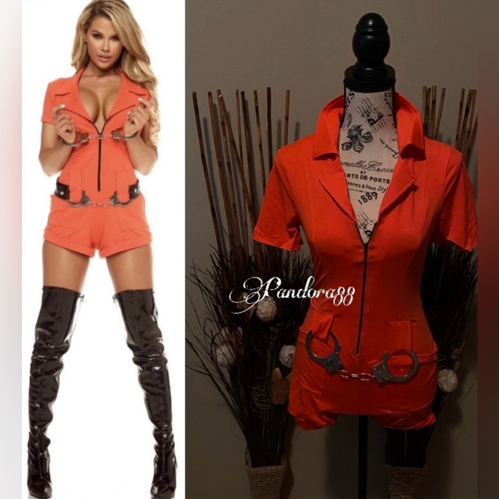 Inmate convict recluse costume
